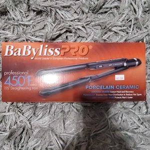 BaByliss Pro flat iron 1 1/2 inch